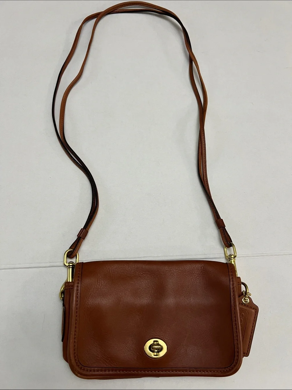 COACH 2001 VTG Y2K Legacy Penny brown leather turn-lock Shoulder /crossbody bag